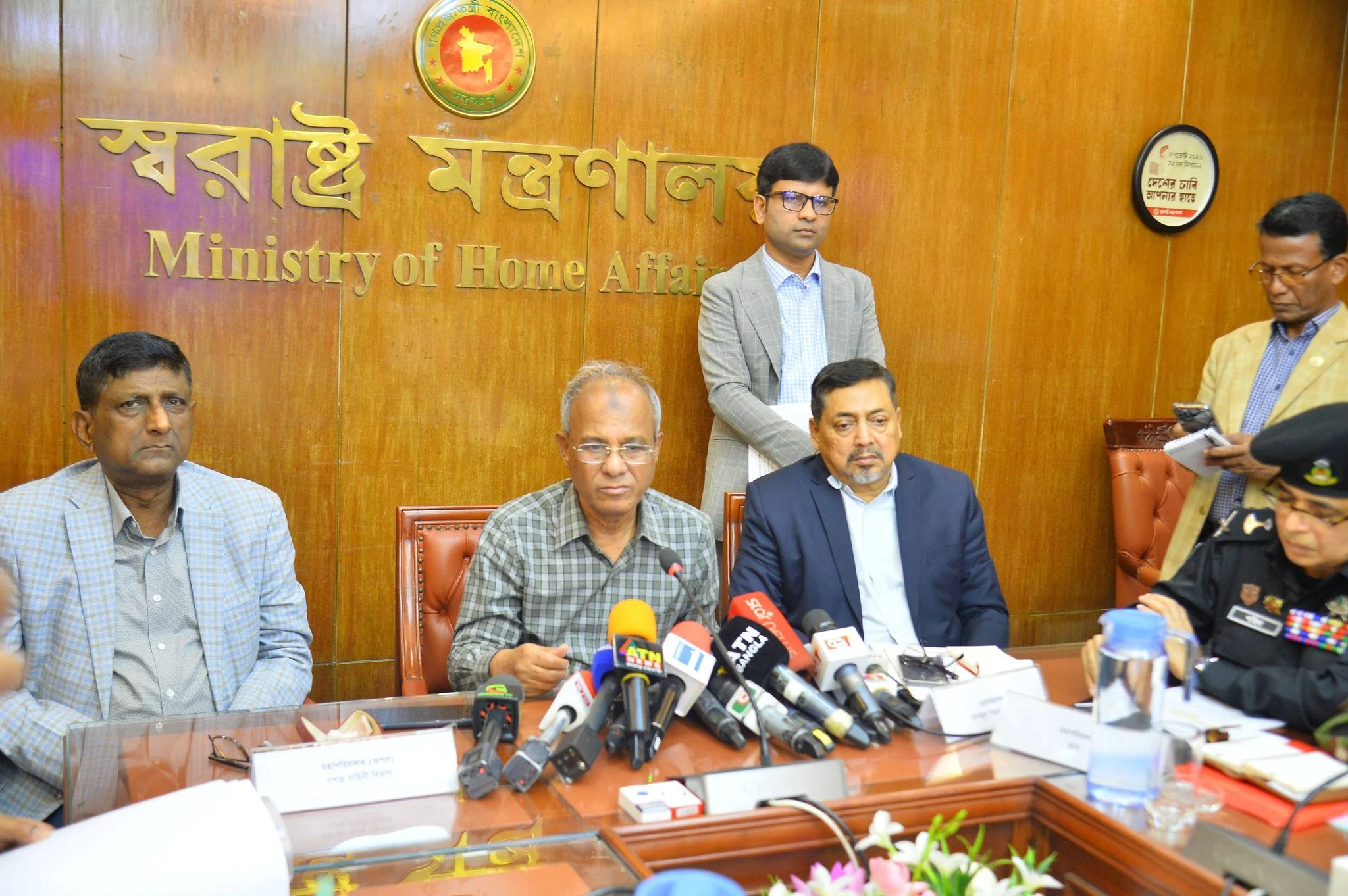 র‌্যাবের নাম পরিবর্তন করে এসআইএফ রাখার সিদ্ধান্ত : স্বরাষ্ট্র উপদেষ্টা
